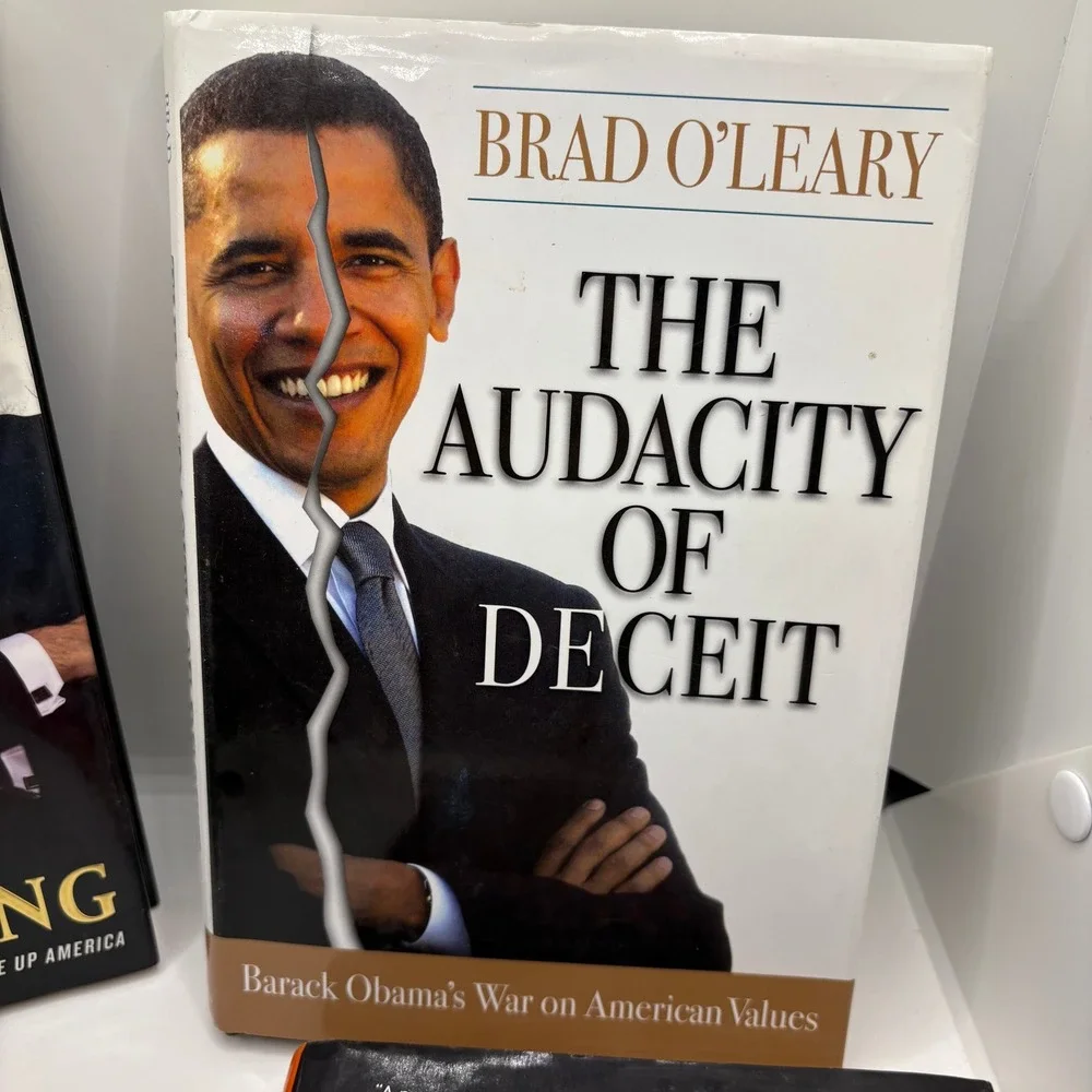 Lot of 4 Political Books Obama Simpson Trump The Swamp Evidence Dismissed - Picture 4 of 7
